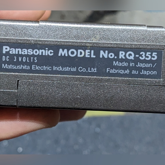 Panasonic RQ-355 Portable Cassette Tape Player Voice Activated System - Picture 3 of 5